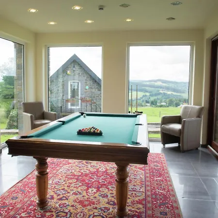 בית נופש Spacious And Well Cared-for House With A Panoramic View, Sauna And A Summer Pool *