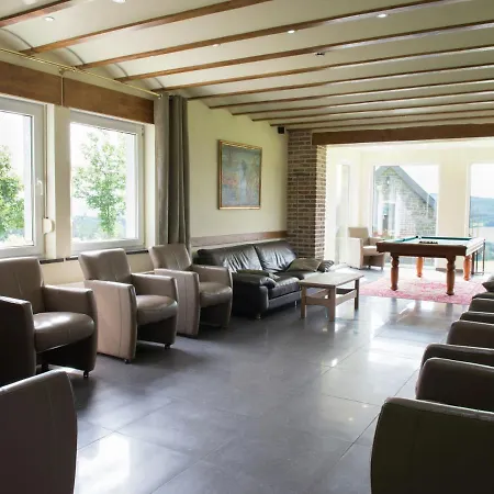 בית נופש Spacious And Well Cared-for House With A Panoramic View, Sauna And A Summer Pool *