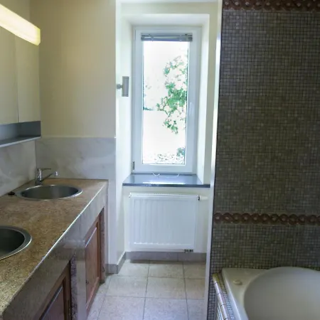 Spacious And Well Cared-for House With A Panoramic View, Sauna And A Summer Pool