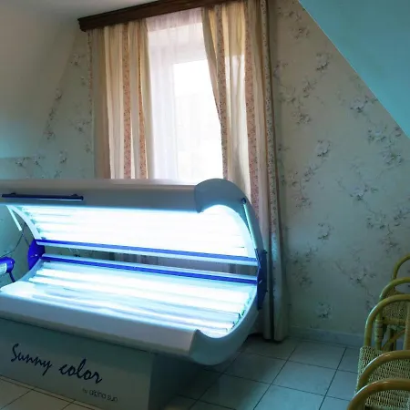 Spacious And Well Cared-for House With A Panoramic View, Sauna And A Summer Pool בית נופש סטומונט